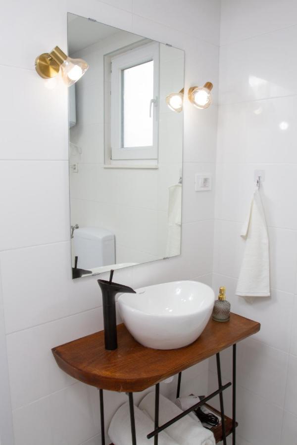 Vinea Suites Trogir Extérieur photo
