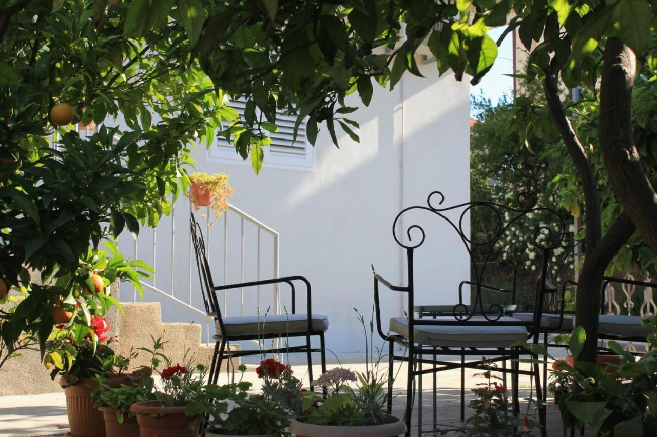 Vinea Suites Trogir Extérieur photo
